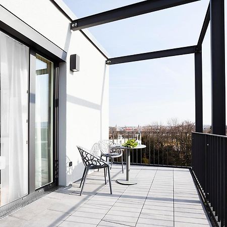 Livisit Bergapartments Щутгарт Екстериор снимка