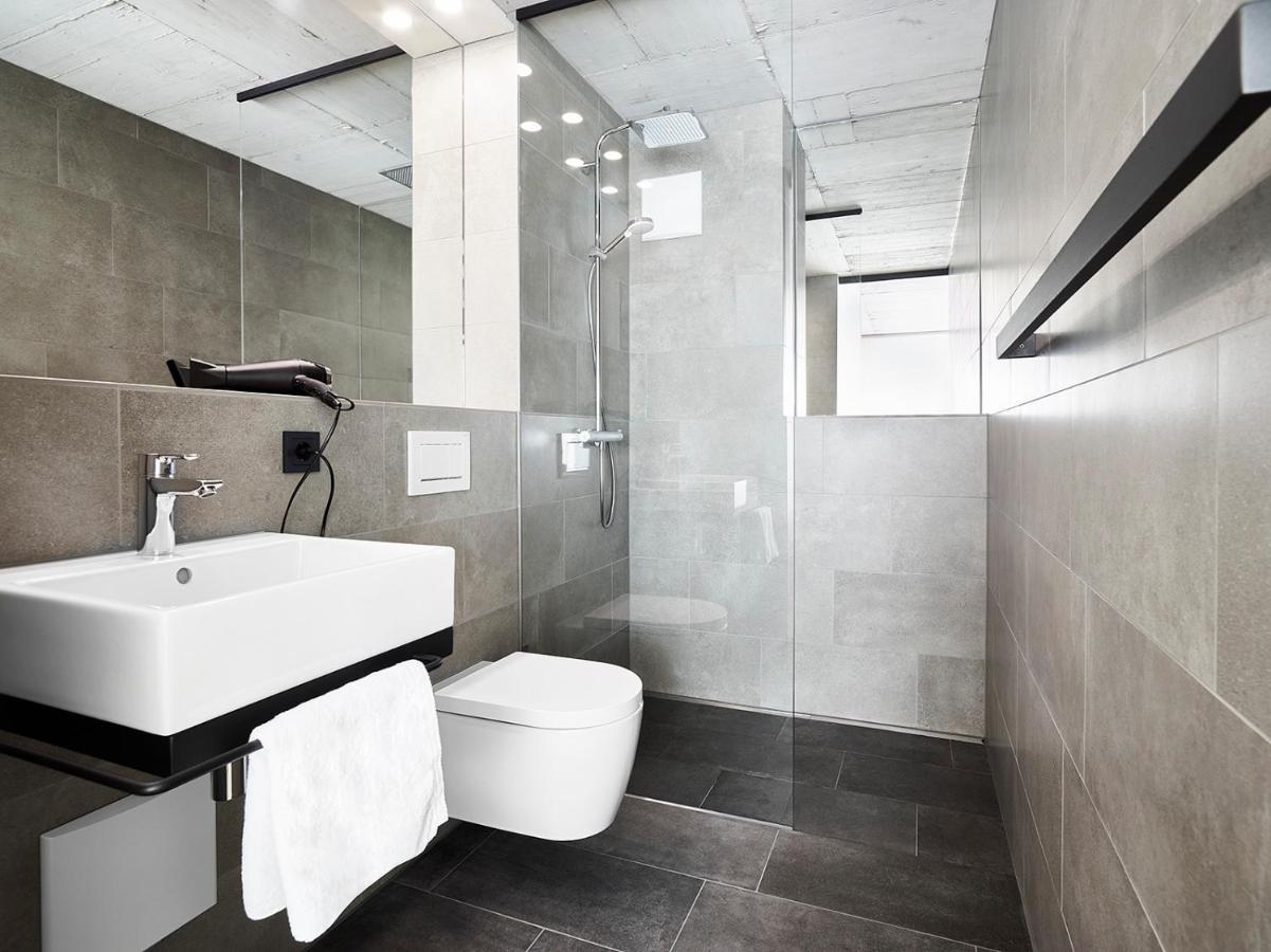 Livisit Bergapartments Щутгарт Екстериор снимка
