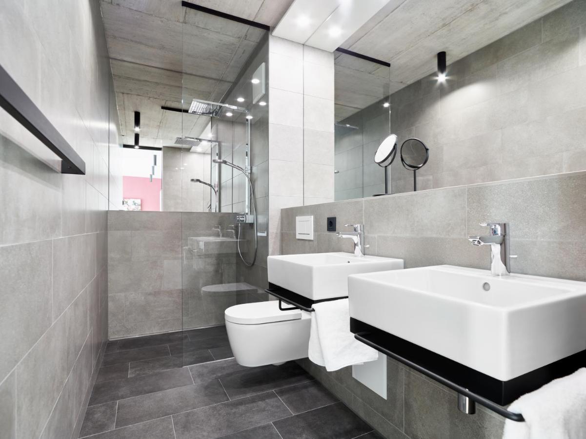 Livisit Bergapartments Щутгарт Екстериор снимка